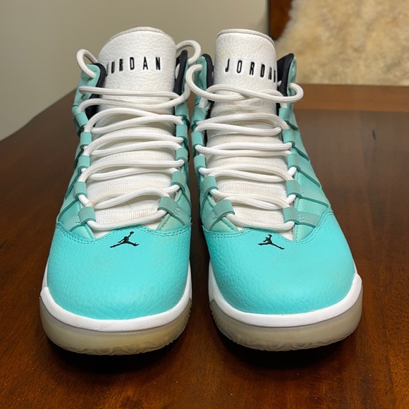 Nike | Shoes | Jordan Max Aura Gs Light 